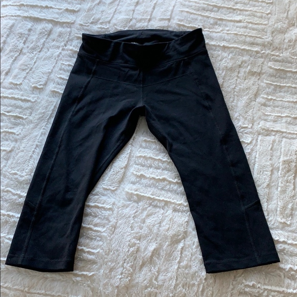 Like new crop running pants